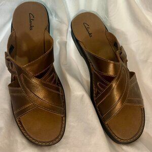 New Women's 10 Beige sandals